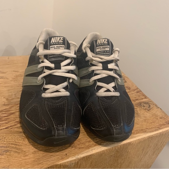 Nike Max Trainer Excel Fitness Black Shoe size 6 - Picture 5 of 6